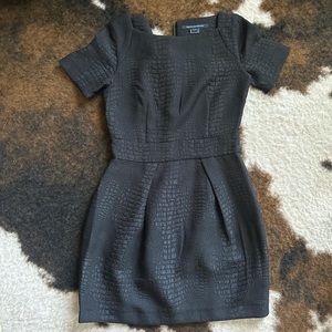 Textured cap sleeve LBD !!!